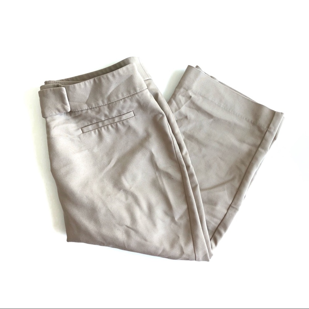 Apt 9 Curvy Fit Khaki Tan Capri Slacks Pants 2P